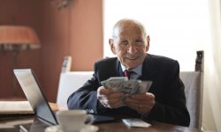 Как рассчитать пенсию госслужащего по выслуге лет: калькулятор