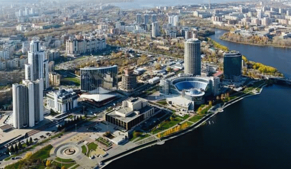 Минимальная пенсия в Екатеринбурге в 2023 году